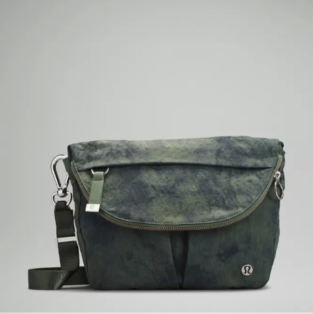 Lululemon All Night Festival Bag Aquila Green  Multi Crossbody